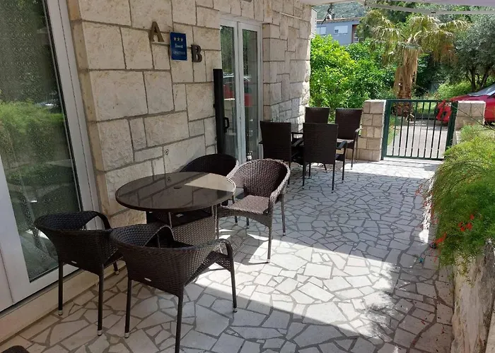 Apartment Ab Batala