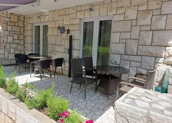 Apartment Ab Batala
