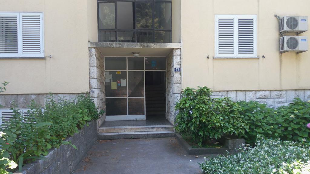 Apartman Ab Batala *